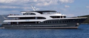 Turistički brod "AGAPE ROSE"